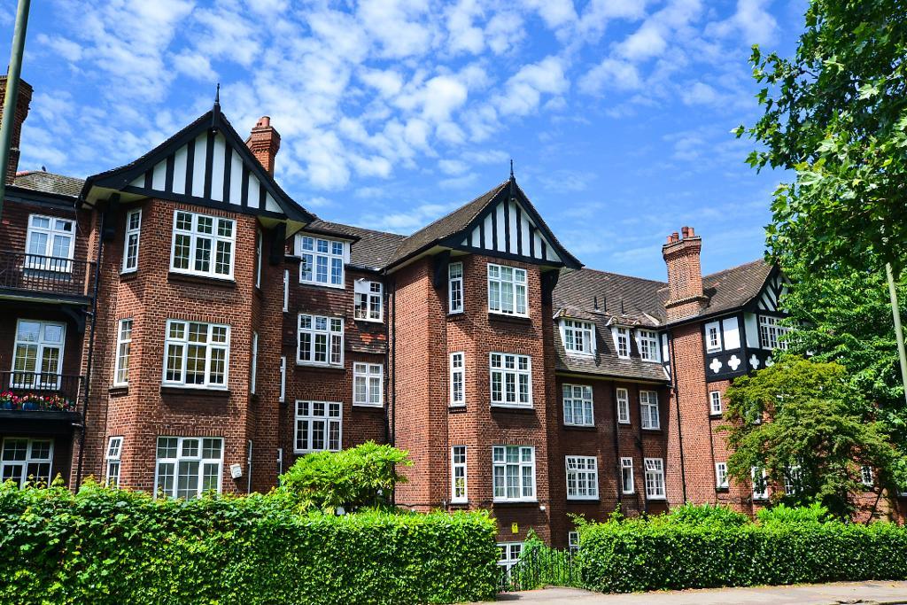 Moreland Court, Church Walk, London, NW2 2TP