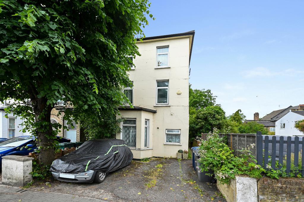 Lichfield Road, London, NW2 2RG