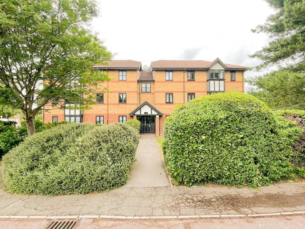 Woodvale Way, London, NW11 8SF